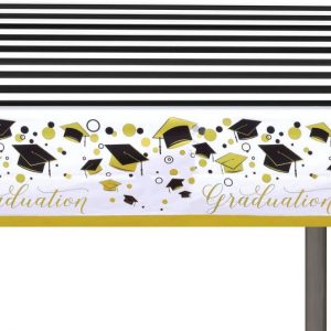 Graduation Party Supplies 2020 Disposable Tablecloth Waterproof Plastic Rectangle Tablecover for College High School Graduation Decoration